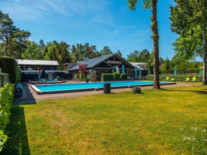 Comfortable Chalet Near Park De Veluwe