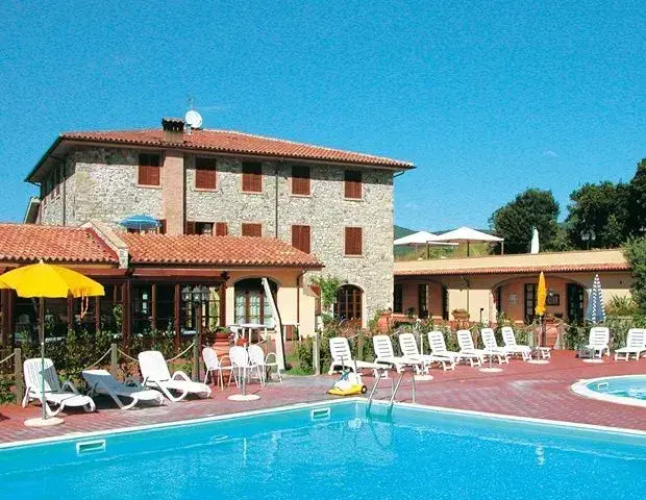 La Pieve di Pomaia(Villaggio Residence La Pieve di Pomaia)