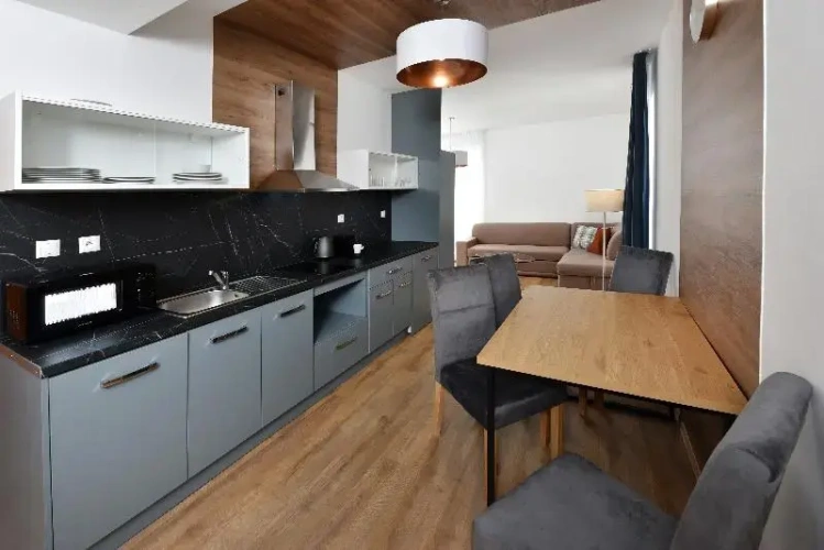 1 Bedroom Quadruple Apartment