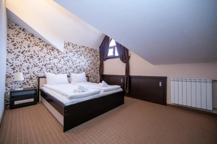 2 Bedrooms Double Apartment