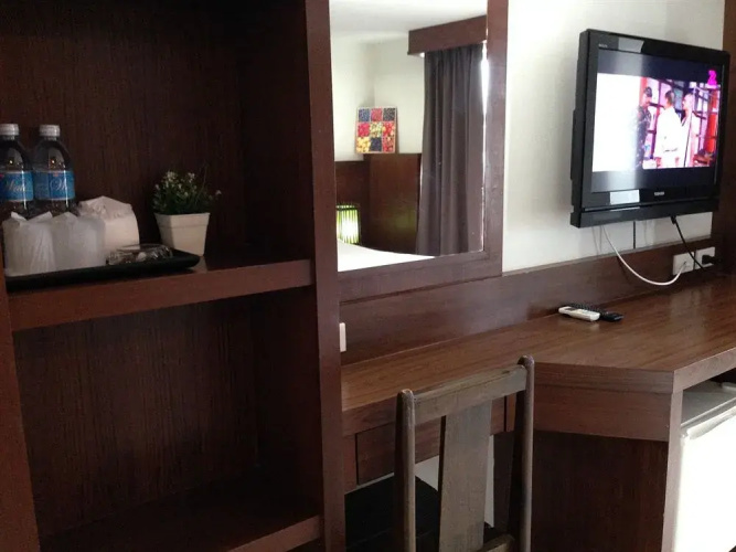 Enjoy Hotel