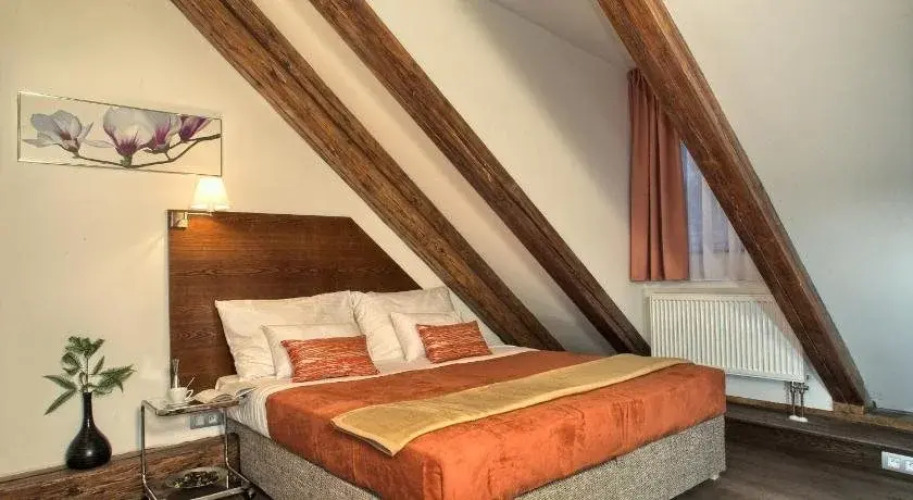 Residence RybnaOver view