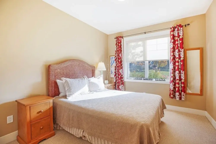 3 Bedrooms Standard room with garden view