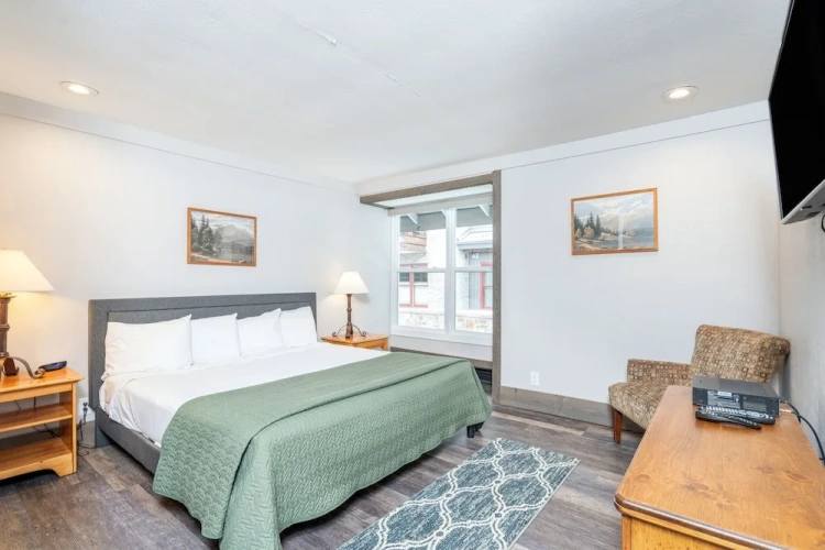 Guest rooms