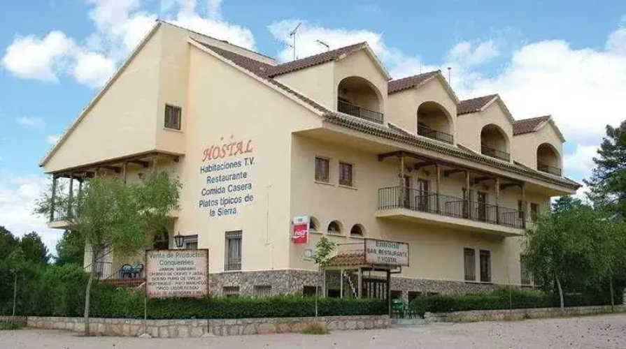 Hostal GC Ciudad Encantada