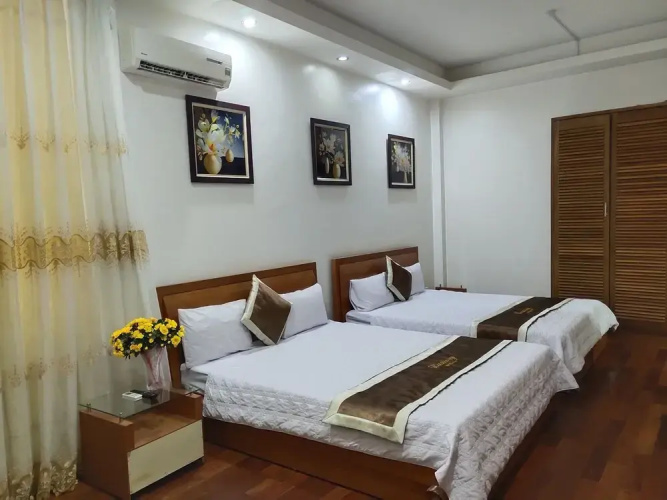 Luxury Hotel