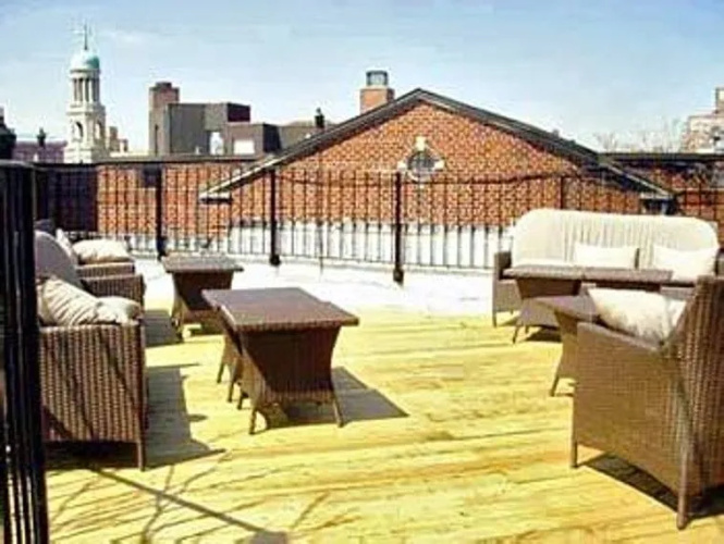 Minetta Suites