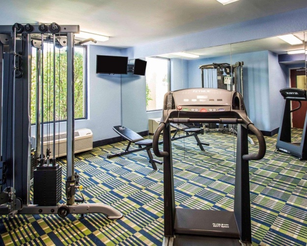 Comfort Inn & Suites Lantana West Palm Beach South photo 17