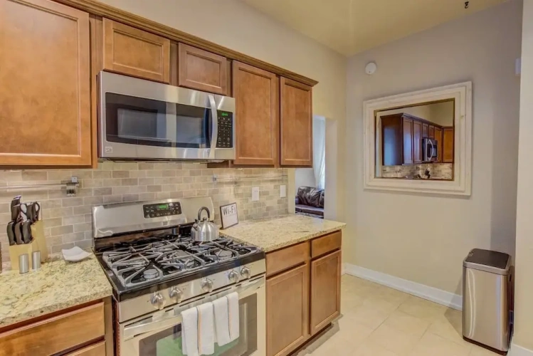 2 Bedrooms Cottage