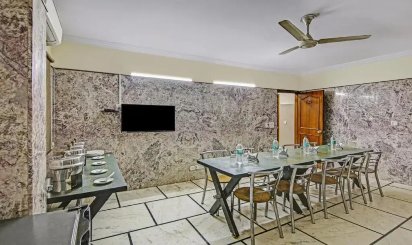Hotel Singh Continental