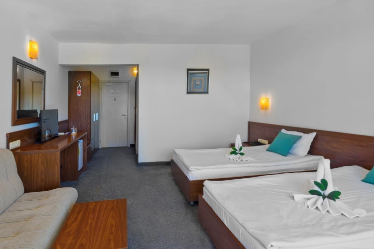 Hotel Glarus Beach