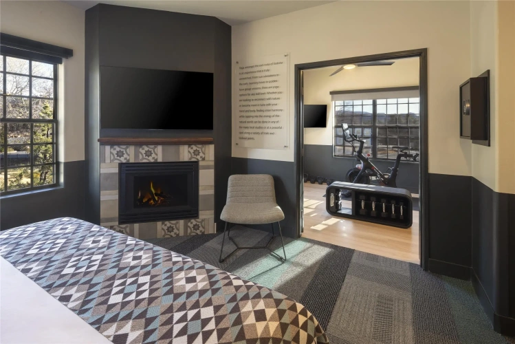 Double Suite