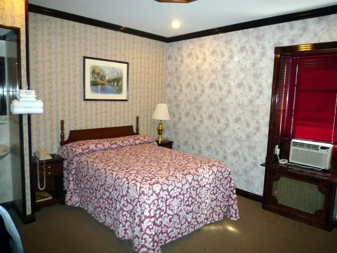 Hotel 17