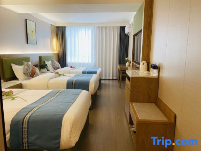 Business Triple room