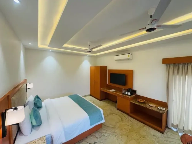 Superior Double Suite with balcony