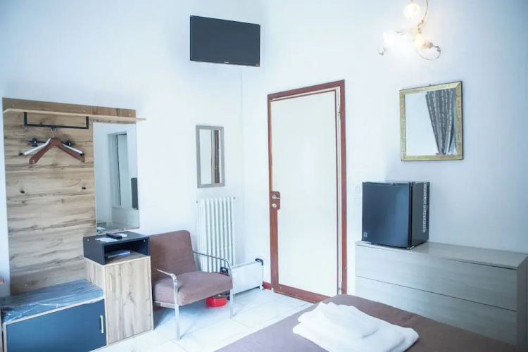VILLAGIOVEROOMS