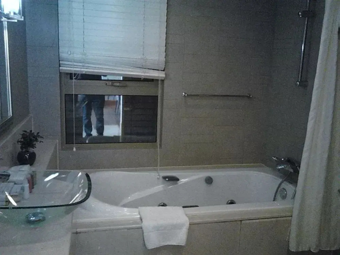 ACME Serviced Apartment