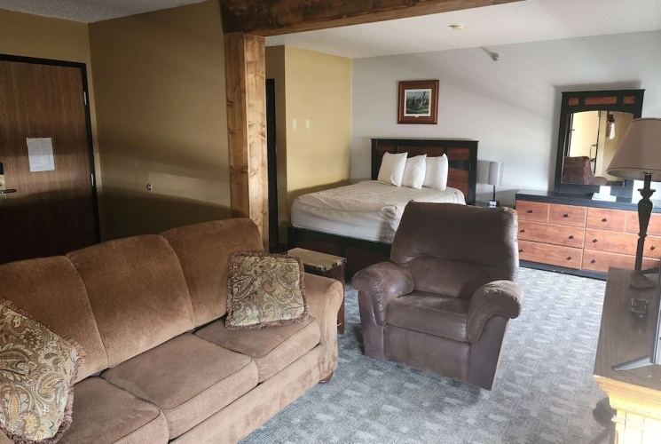 1 Bedroom Double Family Suite