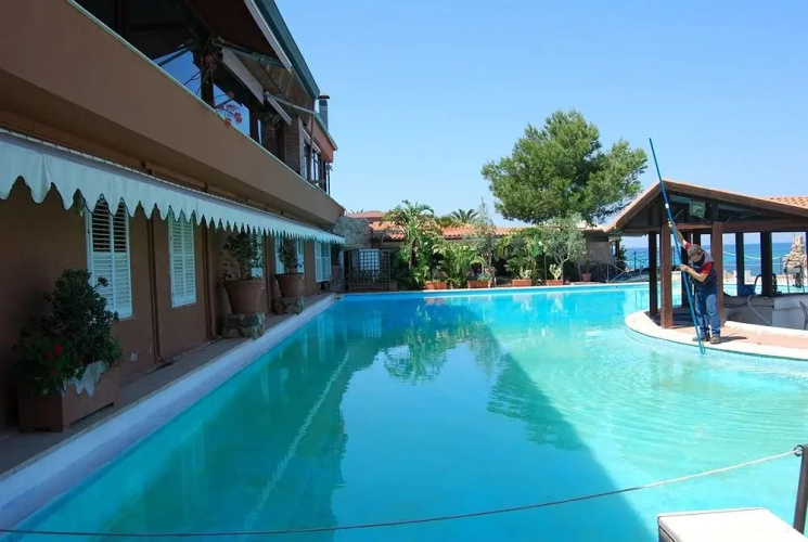 Hotel Portorais
