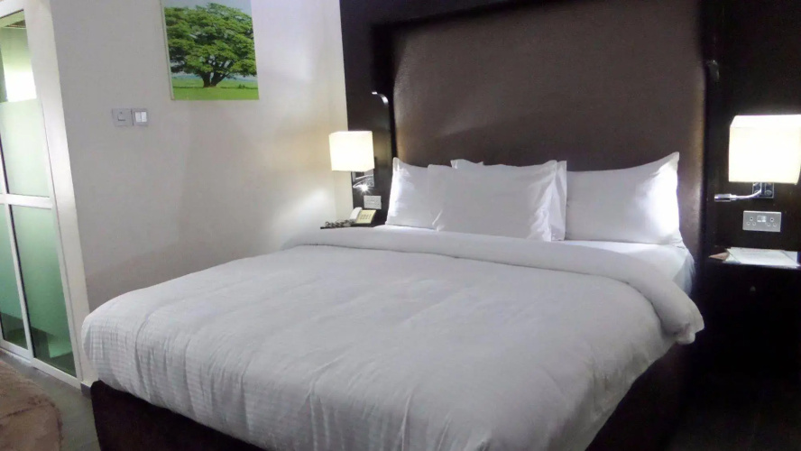 Larry Mitchelle Suites