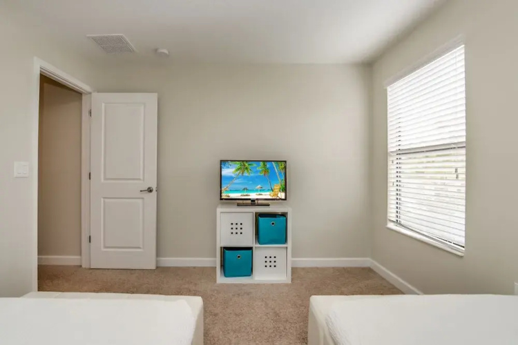 5421 Solterra Circle