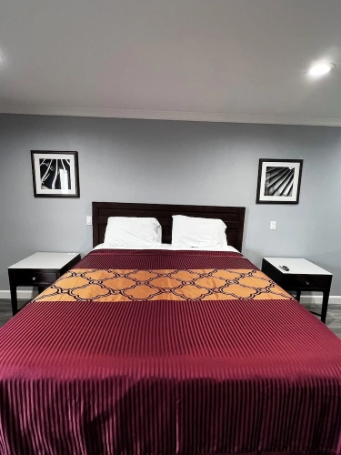 Deluxe Single room