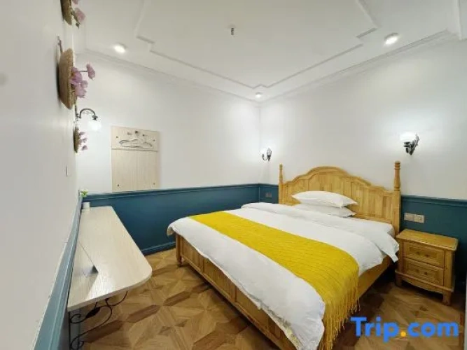 Deluxe Double Suite