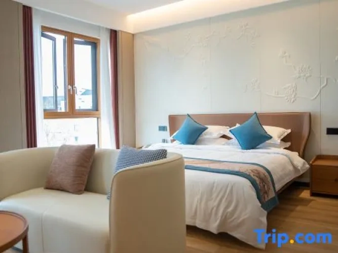 2 Bedrooms Suite