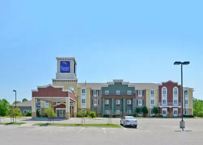 Sleep Inn & Suites