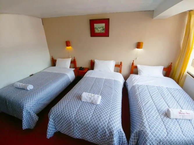 Standard Triple room