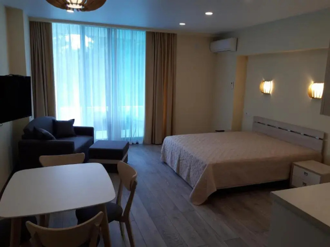 Green Line Apartment