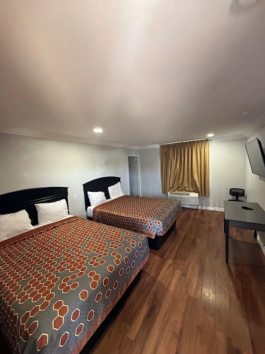 2 Bedrooms Family Suite