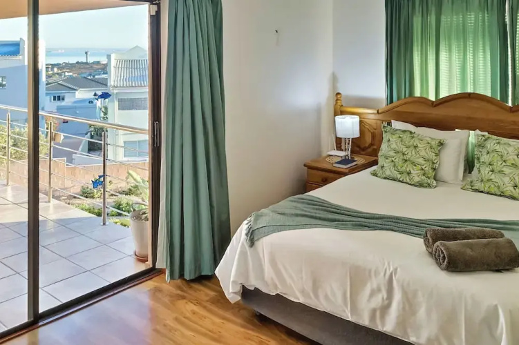Sa-Ais, Langebaan 6-sleeper