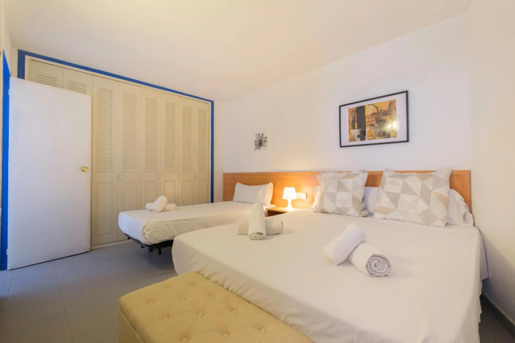 Apartamento en benidorm a 1a línea del mar