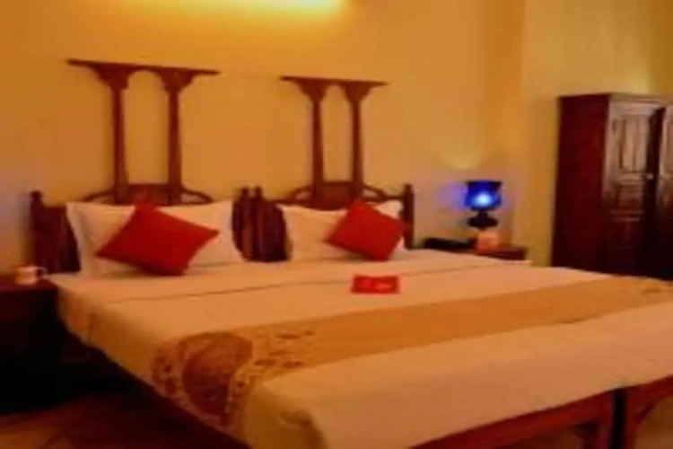 Standard Triple room with balcony