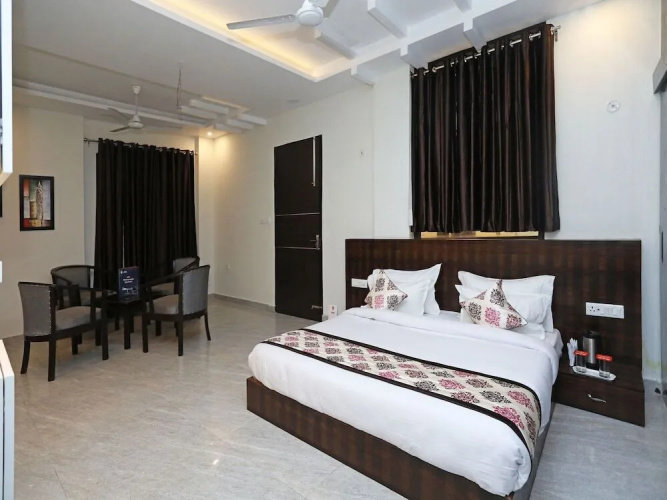 POP 92284 Hotel Prisha Inn