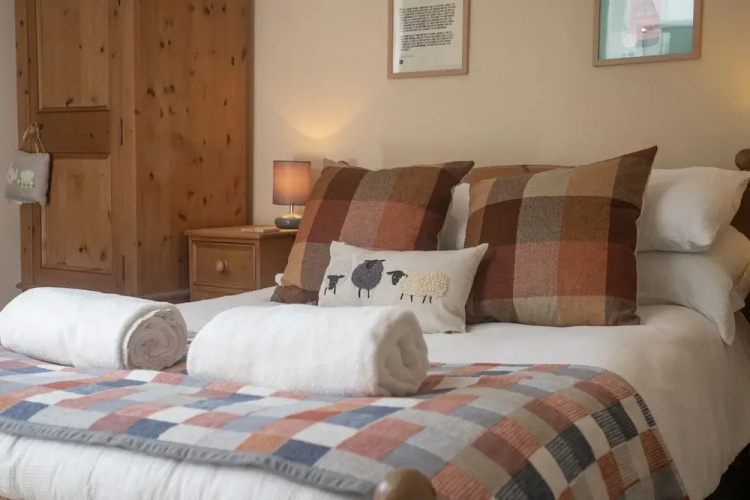 Pinfold Cottage