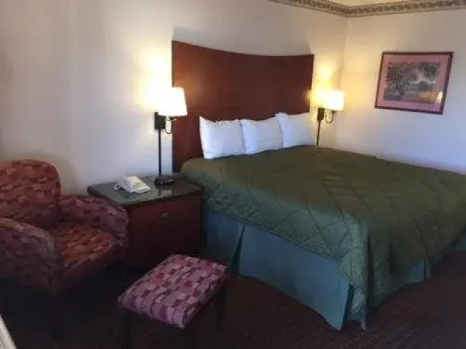 Briarwood Inn