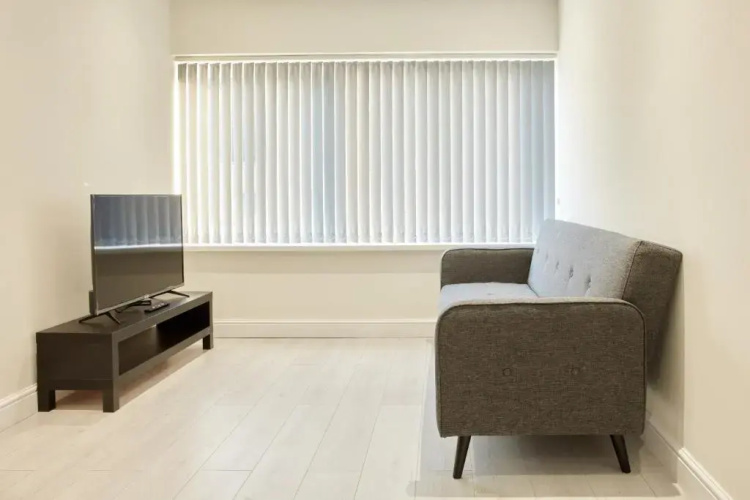 Harthill Apartment