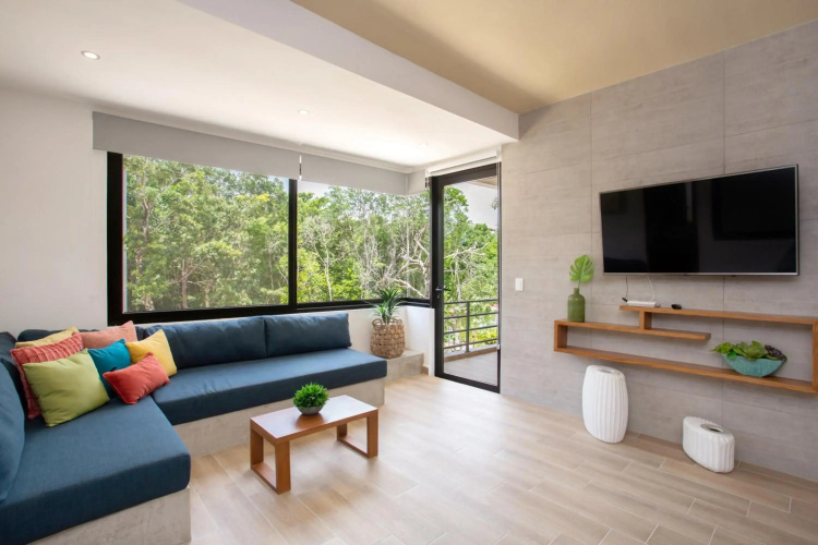 Increíble Townhouse de 3 Rec. con Alberca Privada