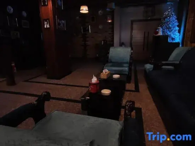 Italian House Hotel