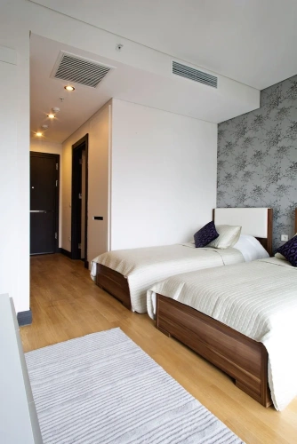 Deluxe Triple Suite