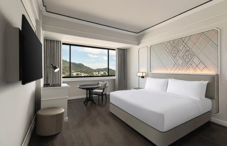 Premium Double room with city view