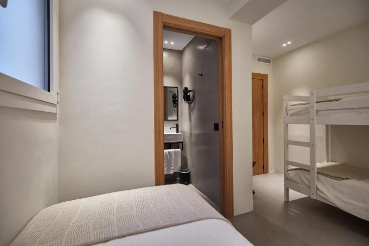 Ella Hostel Ramblas
