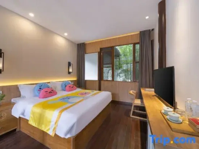 Standard Family room