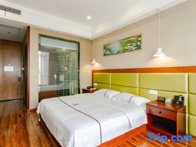 Deluxe Single room