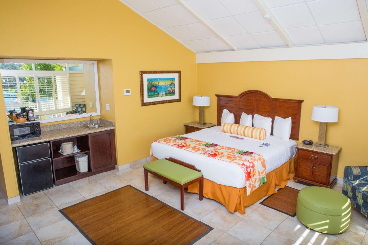 Best Western Plus Yacht Harbor Inn photo 8