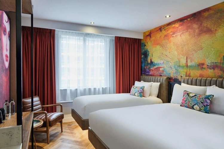 Superior room