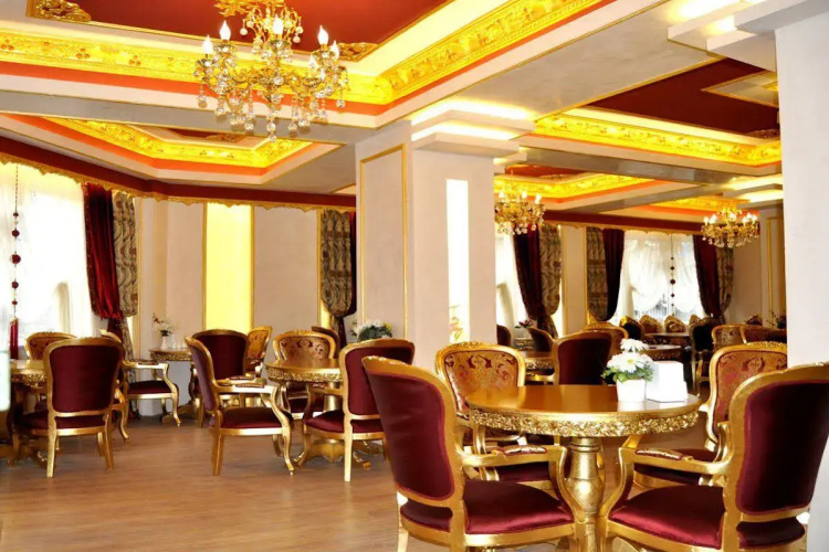 Aquarium Hotel