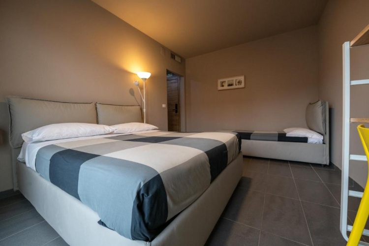Superior Triple room